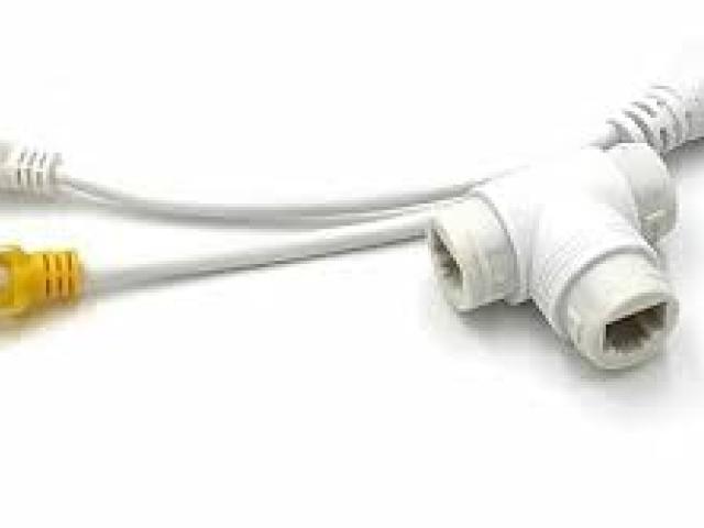 DLC-102PS 1:2 POE Splitter available in coimbatore